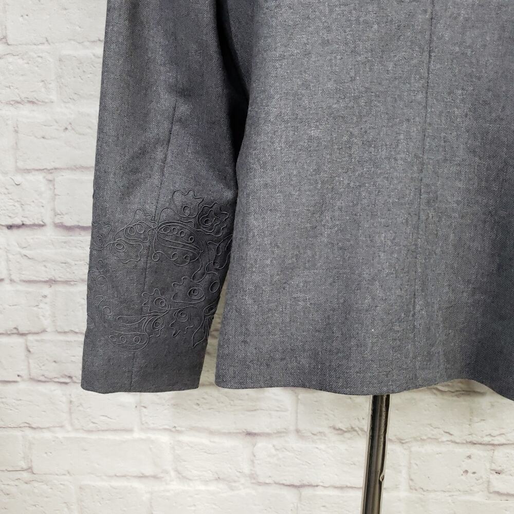 Pendleton Gray Wool Blazer Jacket Embroidered Sou… - image 9
